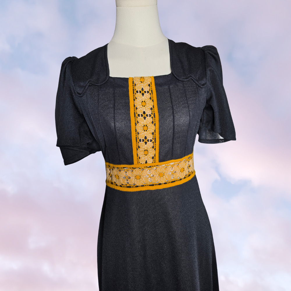Vtg 60s Mona Black Yellow Crochet Cottage Mod Retro Empire Waist Dress Sz XS - Picture 2 of 6